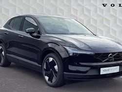Black New 2025 Volvo EX30 Performance SUV | £31,019 (Super price)