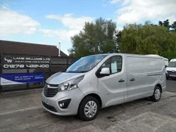 Silver Used 2015 Vauxhall Vivaro Sportive Van | £7,495 (Fair price)