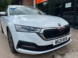 White Used 2021 Skoda Octavia SE Technology Estate | £17,989 (Fair price)