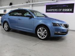 Blue Used 2018 Skoda Octavia SE L Hatchback | £6,495 (Fair price)
