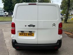 White Used 2022 Citroën Dispatch MPV | £11,495 (Fair price)