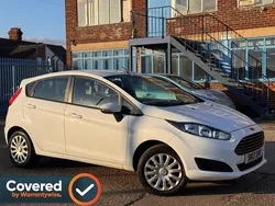 White Used 2013 Ford Fiesta Style Hatchback | £3,695 (Fair price)