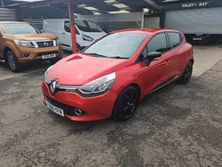 Red Used 2016 Renault Clio IV Dynamique Hatchback | £3,500 (Good price)
