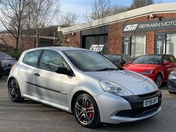 Silver Used 2009 Renault Clio II Hatchback | £7,490 (Expensive)