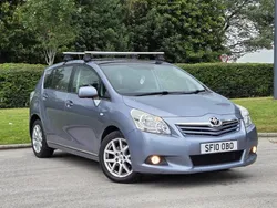 Blue Used 2010 Toyota Verso MPV | £3,245 (Fair price)