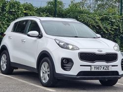 White Used 2017 Kia Sportage 2 SUV | £4,975 (Good price)