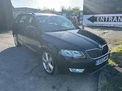 Black Used 2013 Skoda Octavia Elegance Estate | £4,495 (Fair price)