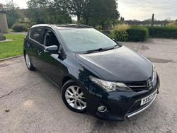 Grey Used 2013 Toyota Auris Hatchback | £3,495 (Fair price)