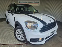 White Used 2018 Mini Cooper Countryman SUV | £10,500 (Good price)