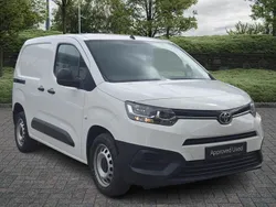 White Used 2022 Toyota Proace Active Van | £11,461 (Good price)