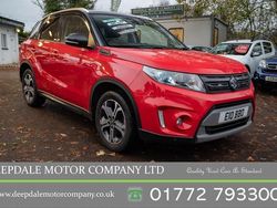 Red/black Used 2018 Suzuki Vitara SZ5 Hatchback | £9,990 (Good price)