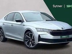Brilliant silver metallic New 2025 Skoda Octavia SportLine Hatchback | £28,000 (Fair price)
