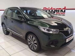 Green Used 2019 Renault Kadjar Iconic SUV | £10,799 (Fair price)
