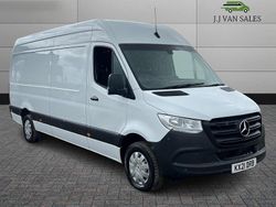 White Used 2021 Mercedes Sprinter Progressive Van | £14,995 (Fair price)