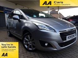 Grey Used 2016 Peugeot 5008 Allure MPV | £8,495 (Fair price)