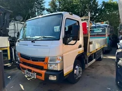 White Used 2019 Mitsubishi Canter | £11,994 (Fair price)