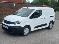 White Used 2020 Peugeot Partner MPV | £6,700 (Good price)