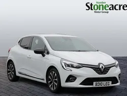 White Used 2023 Renault Clio V Techno Hatchback | £15,495 (Fair price)