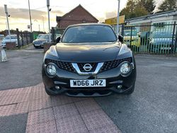 Black Used 2017 Nissan Juke N-Connecta SUV | £5,390 (Good price)