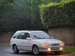 White Used 1999 Toyota Corolla Estate | £1,150