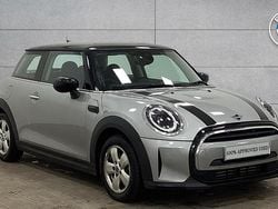 Silver Used 2023 Mini Cooper Classic Hatchback | £18,695 (Good price)