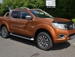 Gold Used 2018 Nissan Navara Tekna Pickup | £20,995 (A bit pricey)