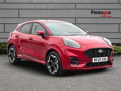Red Used 2025 Ford Puma Gen-E ST-Line X SUV | £22,995 (Expensive)