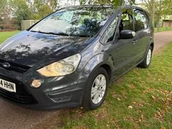 Grey Used 2014 Ford S-MAX Zetec MPV | £3,750 (Super price)