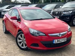 Red Used 2013 Vauxhall Astra GTC Sport Coupe | £3,750 (Fair price)