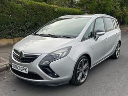 Silver Used 2013 Vauxhall Zafira SRi MPV | £4,695 (A bit pricey)