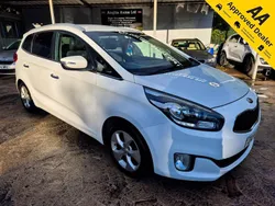 White Used 2014 Kia Carens 2 MPV | £4,190 (Good price)