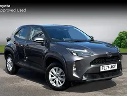 Used 2025 Toyota Yaris Hybrid Estate | £22,629 (Good price)