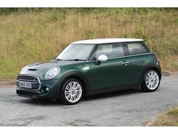 British racing green Used 2015 Mini Cooper SD Hatch Hatchback | £8,490 (Fair price)