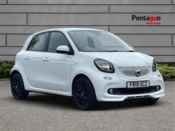 White Used 2019 Smart ForFour Hatchback | £8,190 (A bit pricey)