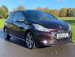 Purple Used 2014 Peugeot 208 Hatchback | £3,998 (Fair price)