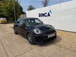 Blue/black Used 2021 Mini Cooper S Exclusive Hatchback | £15,450 (Super price)