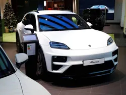 White New 2024 Porsche Macan Turbo SUV | £93,900