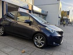 Blue Used 2012 Toyota Yaris SR Hatchback | £3,985 (Fair price)