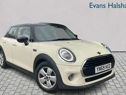 White Used 2019 Mini Cooper Classic Hatchback | £10,040 (Good price)