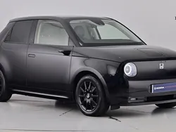 Black Used 2022 Honda e Advance Hatchback | £15,495 (Fair price)