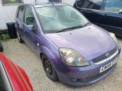 Mauve/purple Used 2008 Ford Fiesta Ghia Hatchback | £300 (Super price)