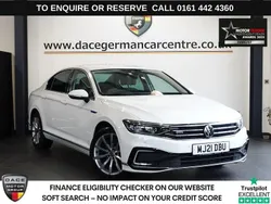 White Used 2021 VW Passat Advance Sedan | £16,649 (Fair price)