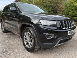 Black Used 2014 Jeep Grand Cherokee Limited SUV | £7,995 (A bit pricey)