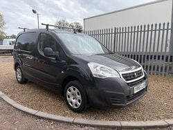 Black Used 2016 Peugeot Partner Van | £4,995 (Good price)