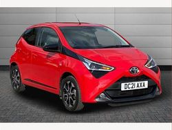 Red pop Used 2021 Toyota Aygo Trend Hatchback | £9,991 (Fair price)