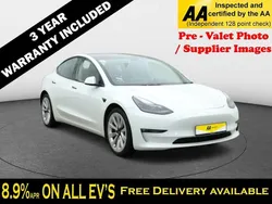 White Used 2021 Tesla Model 3 Long Range AWD Sedan | £18,295 (Fair price)