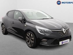 Black Used 2021 Renault Clio V SE Hatchback | £12,349 (Fair price)