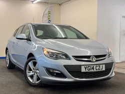 Silver Used 2014 Vauxhall Astra SRi Hatchback | £5,295 (Fair price)