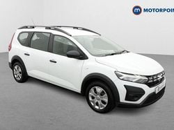 White Used 2023 Dacia Jogger Essentiel MPV | £12,099 (Fair price)