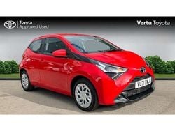 Red Used 2021 Toyota Aygo X-play Hatchback | £9,160 (Fair price)